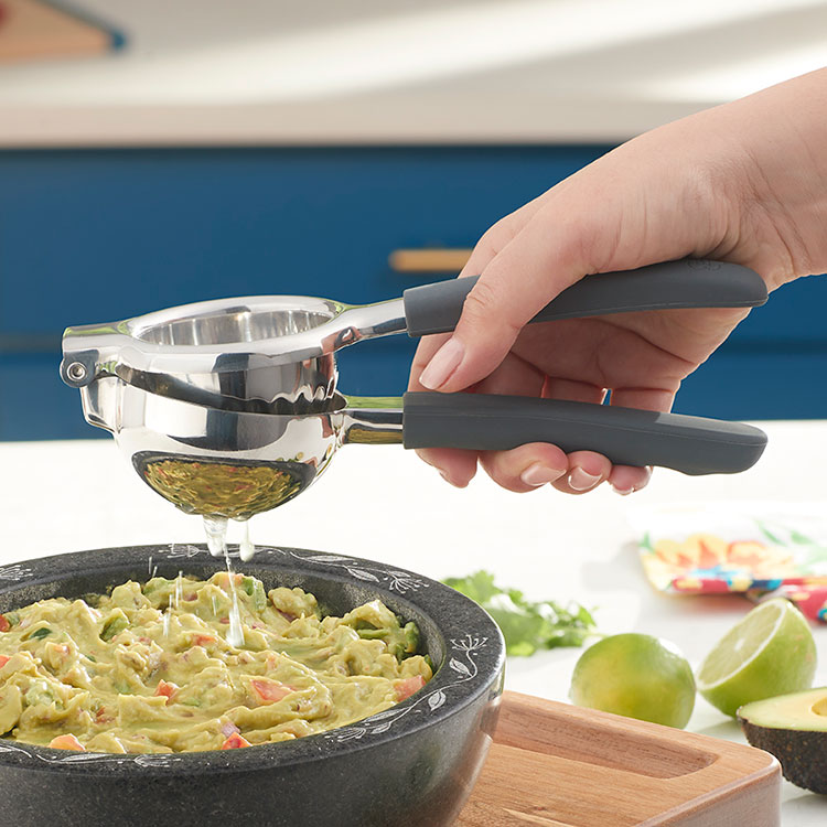 Product details for Culinario Series® Tools Citrus Press
