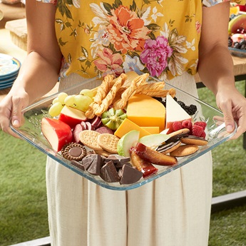 Product details for Wildflower Square Platter