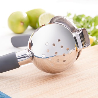 Product details for Culinario Series® Tools Citrus Press