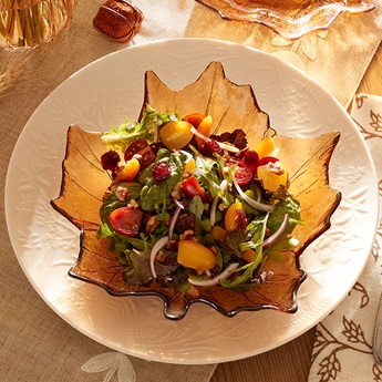 Product details for Princess House® Glass Leaf Entertaining Plates (4)