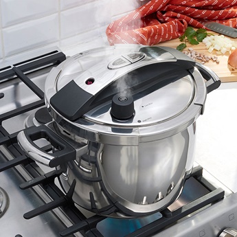 PRINCESS*¨*-a Product details for Princess Heritage® Stainless Steel Cookware